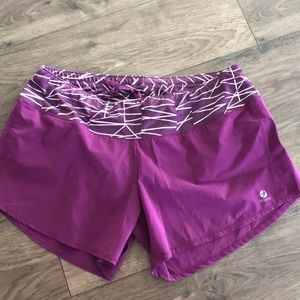 Oiselle Roga Shorts